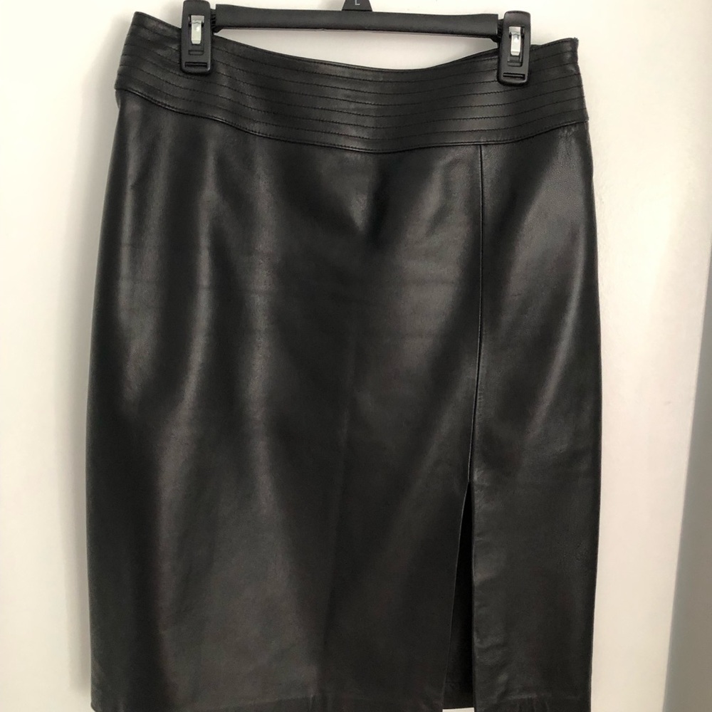 Apostrophe Black Leather Skirt